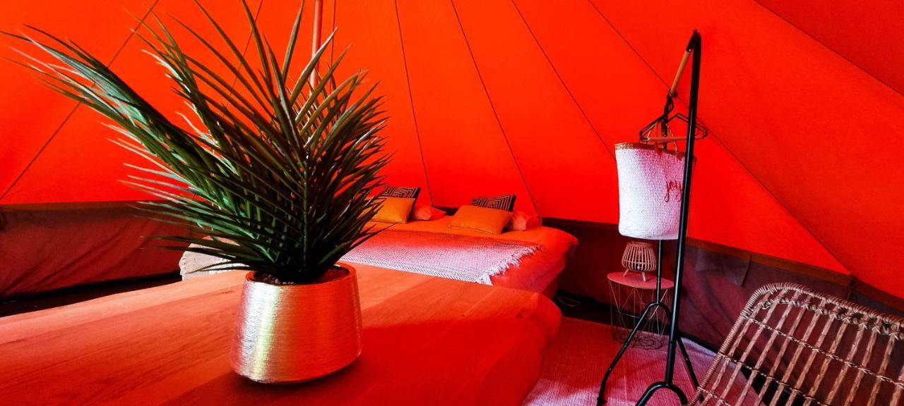 Fiertelmeers Boutique Glamping Hotel Ronse Exterior photo